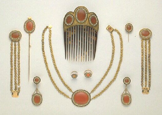 Parure or et cornaline